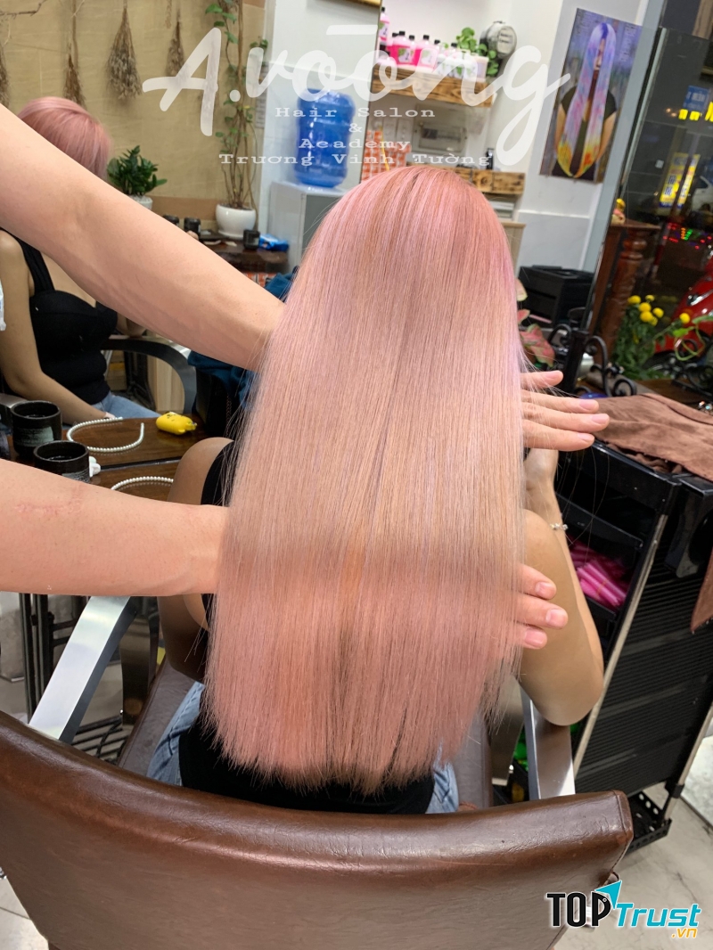 A Vòong Hair Salon & Academy