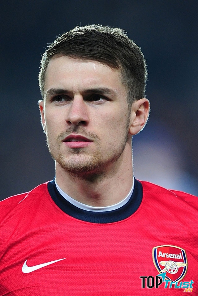 Aaron là cầu thủ trẻ tuổi và đầy nhiệt huyết nhất hiện nay