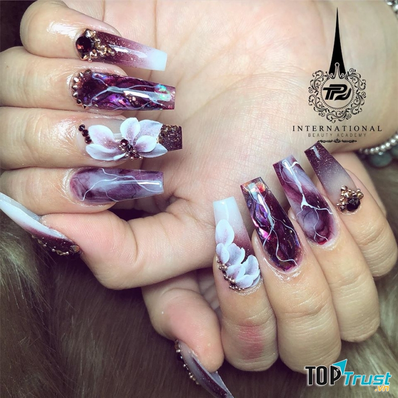 Academy Nails&Eyelash Trang Pham