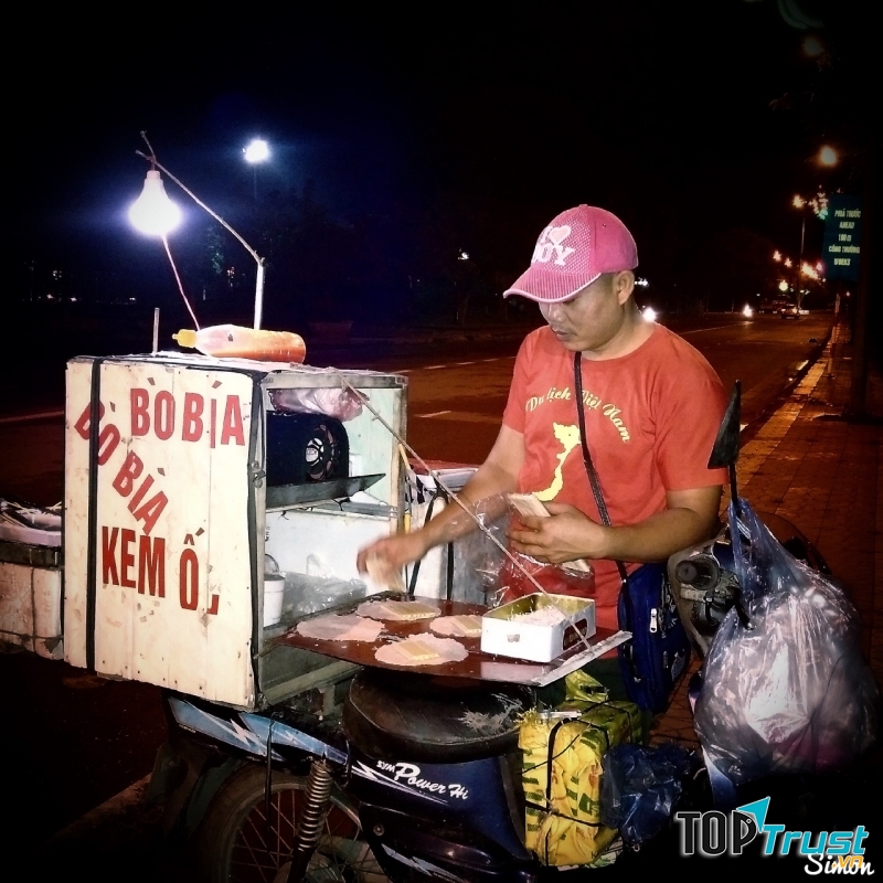 Hình ảnh chú bán kem thầm lặng