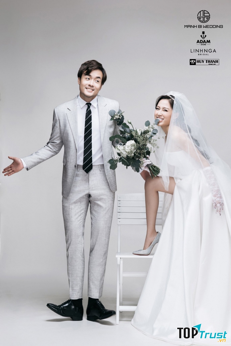 Adam Store Huế dẫn đầu mọi xu hướng phong cách.