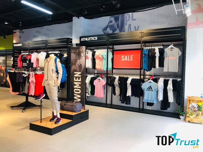 Adidas Outlet