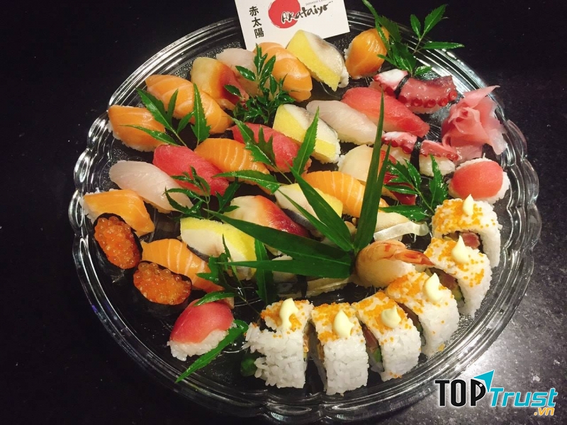 Akataiyo Mặt Trời Đỏ mang đến một nét đẹp thuần Nhật giữa lòng Đà Nẵng