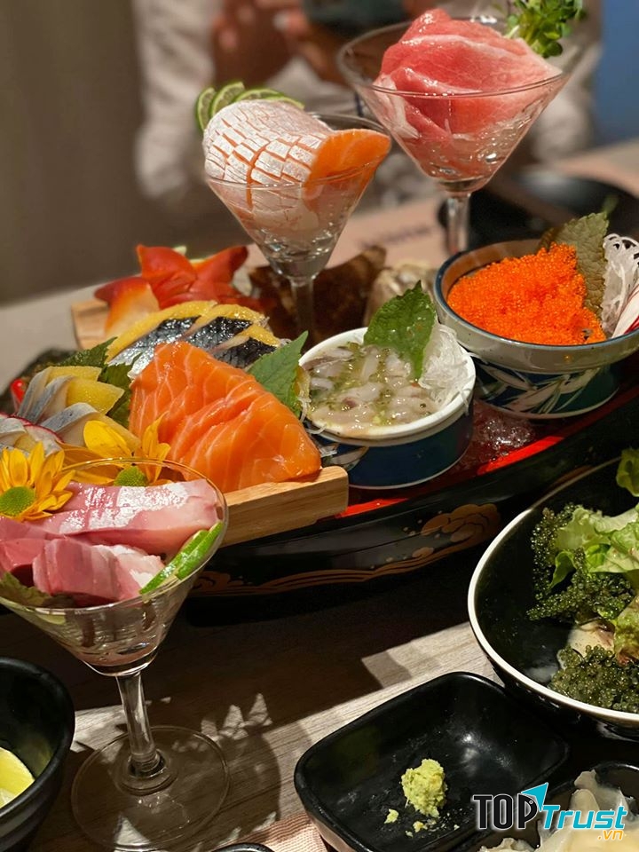 Akira Sushi - Japanese Cuisine
