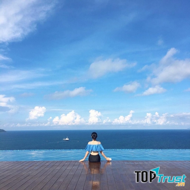 Alacarte hotel (Đà Nẵng)