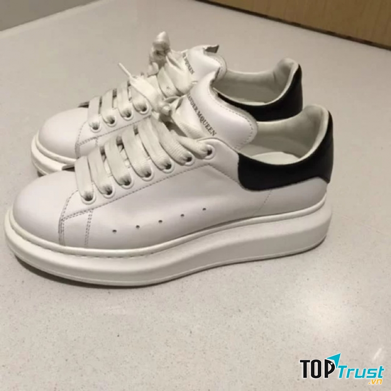 Giày Alexander McQueen
