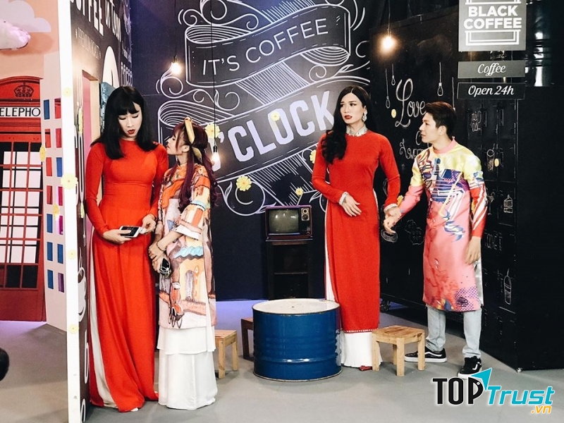 Khách mời đặc biệt của dịp tết này trong Alo Alo