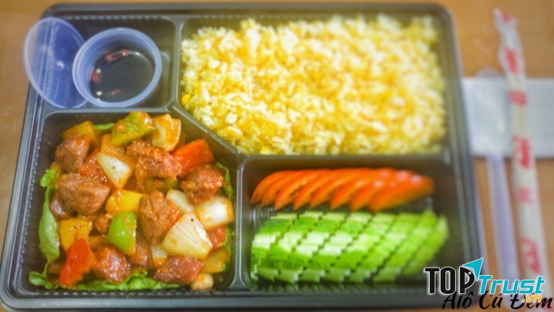 Alo Cú đêm là tiệm đồ ăn đêm rất ngon, đúng chuẩn cơm nhà