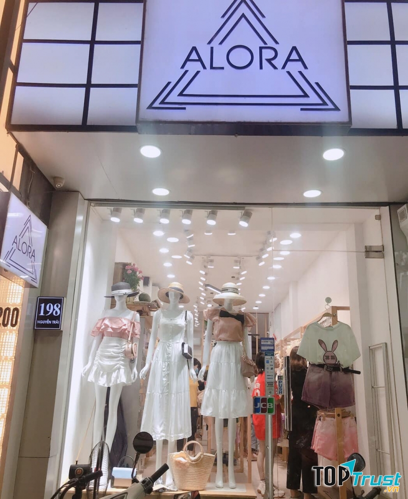Alora
