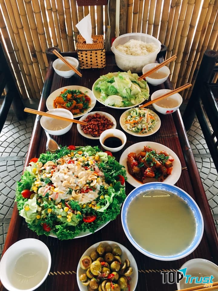 Ẩm thực chay Hương Từ Bi