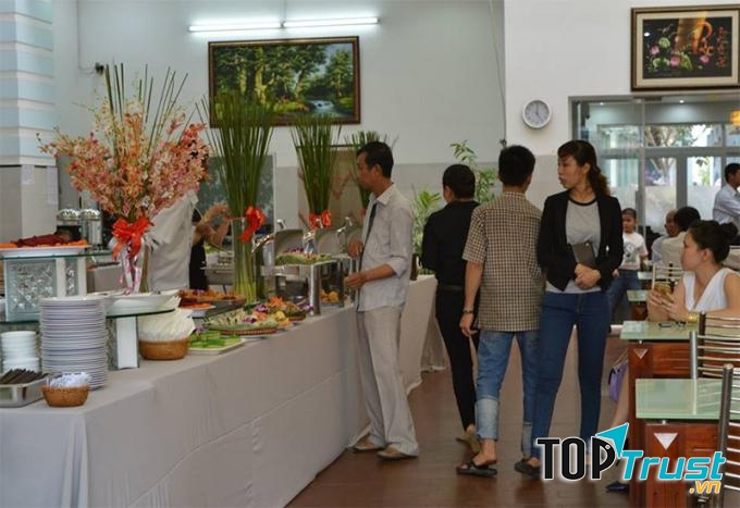Ẩm thực chay Tuệ Mẫn