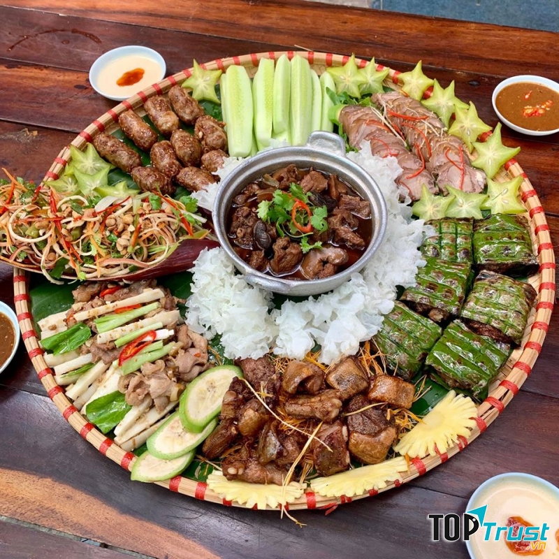 Ẩm thực Dê Minh Đức