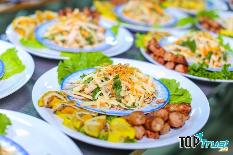 Ẩm Thực Minh Hồng