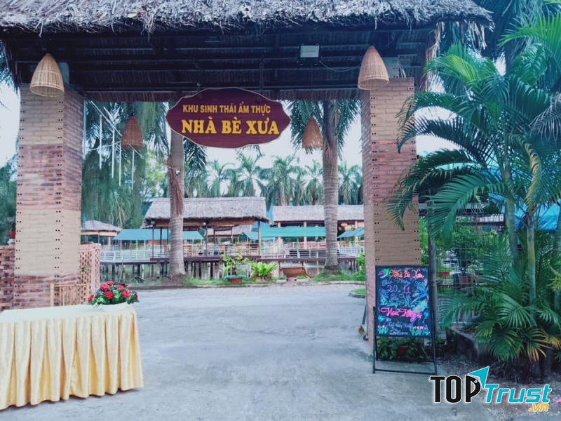 Ẩm Thực Sinh Thái Nhà Bè Xưa