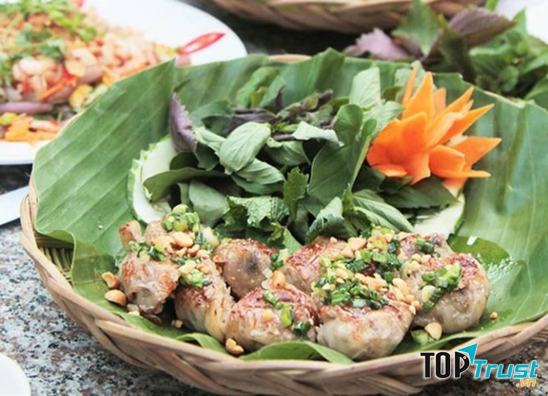 Món ngon tại Vạn Phát