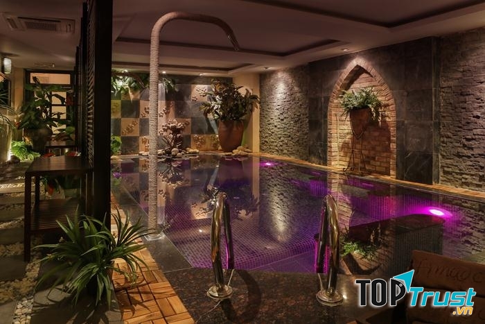 Amadora Wellness & Spa