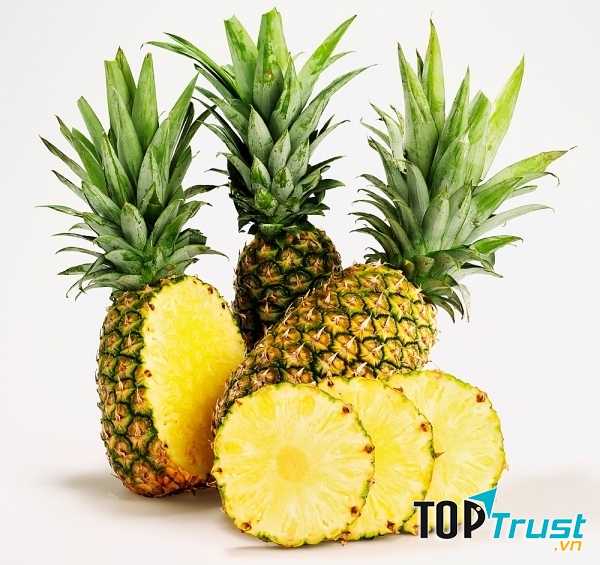 Dứa là một thực phẩm kích thích chuyển dạ tốt