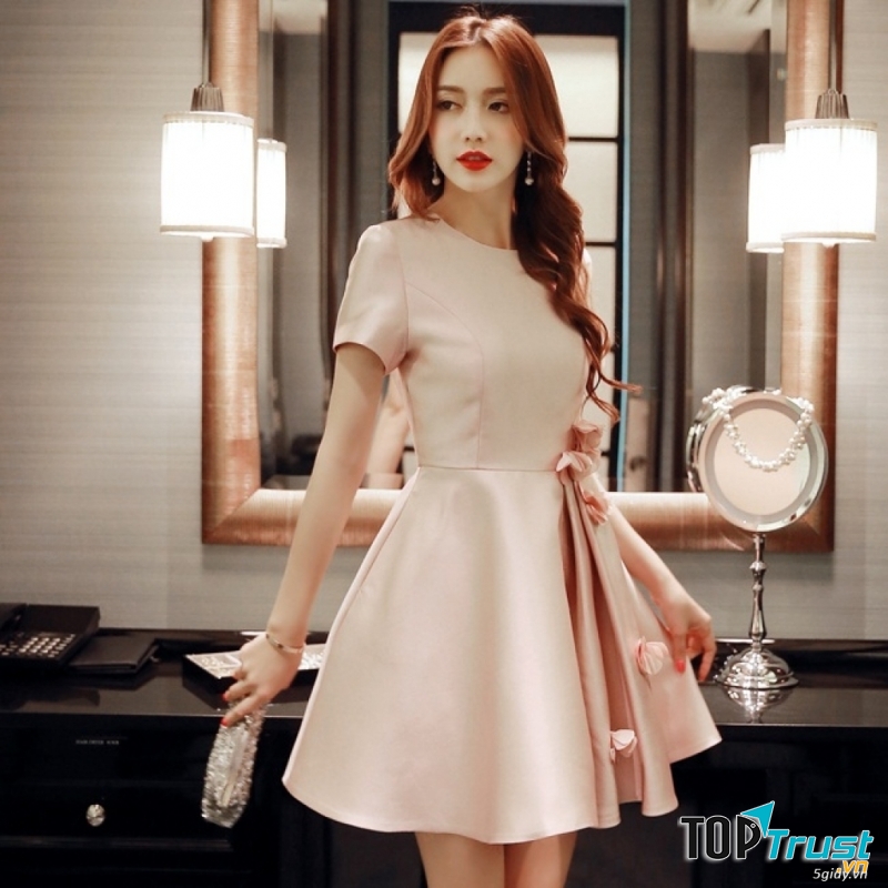 Xinh đẹp cũng là cách để hâm nóng tình cảm của những người đang yêu.