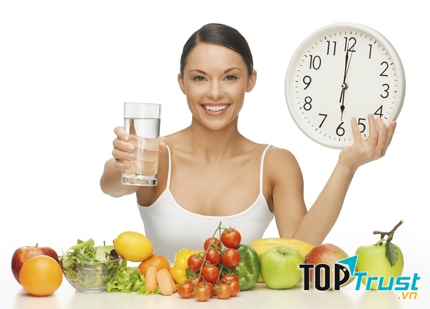 Ăn tối đúng giờ là một điều vô cùng quan trọng