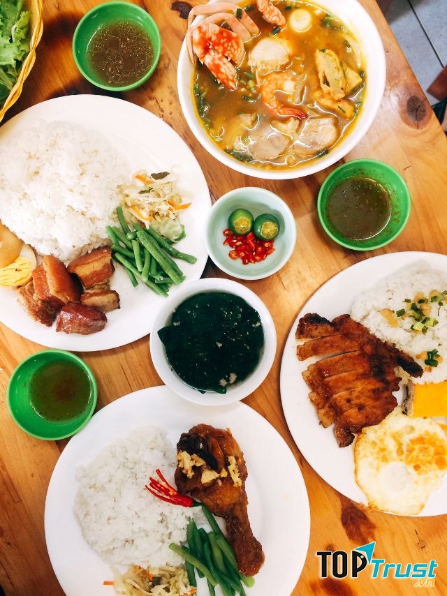 An Huy – Cơm Tấm & Bánh Canh Sài Gòn