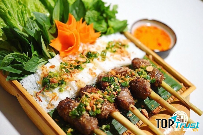 Ân Nam Quán - Tú Xương