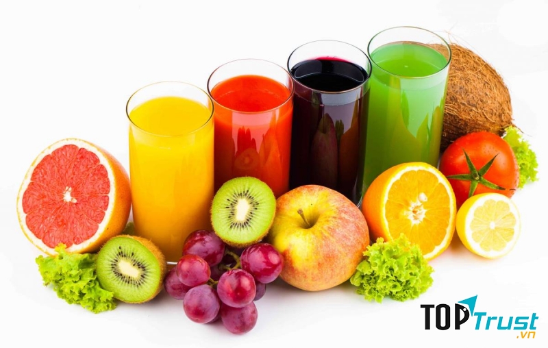 Ăn trái cây an toàn hay uống các loại nước ép trái cây 1 – 2 lần/ngày trong thực đơn ở cữ