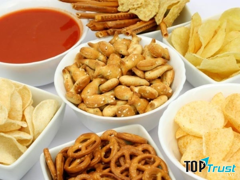 Ăn nhiều thức ăn dầu mỡ, đồ ngọt