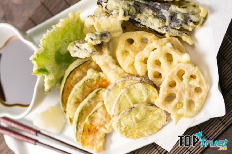 Rau củ chiên giòn thường bị lầm tưởng là tốt cho việc giảm cân