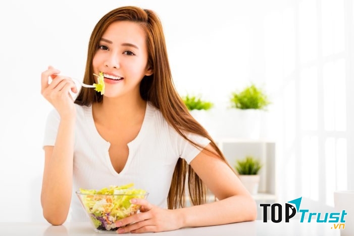 Ăn uống đúng cách sẽ khiến mái tóc khỏe mạnh