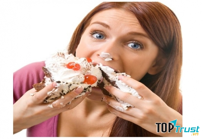 Không nên ăn uống vội vàng