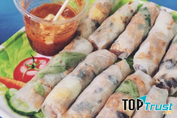 Bánh tráng cuộn (ảnh minh họa)