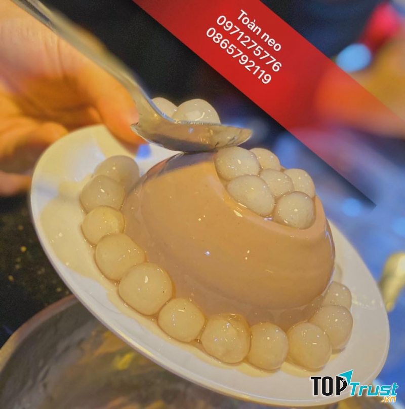 Tào phớ trân châu đường đen tại Ăn vặt Toàn Neo