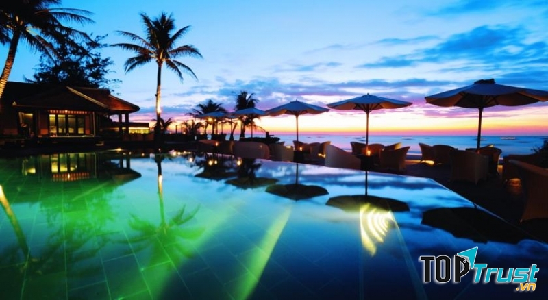 Cảnh hoàng hôn nơi Anantara Mũi Né Resort & Spa – Phan thiết