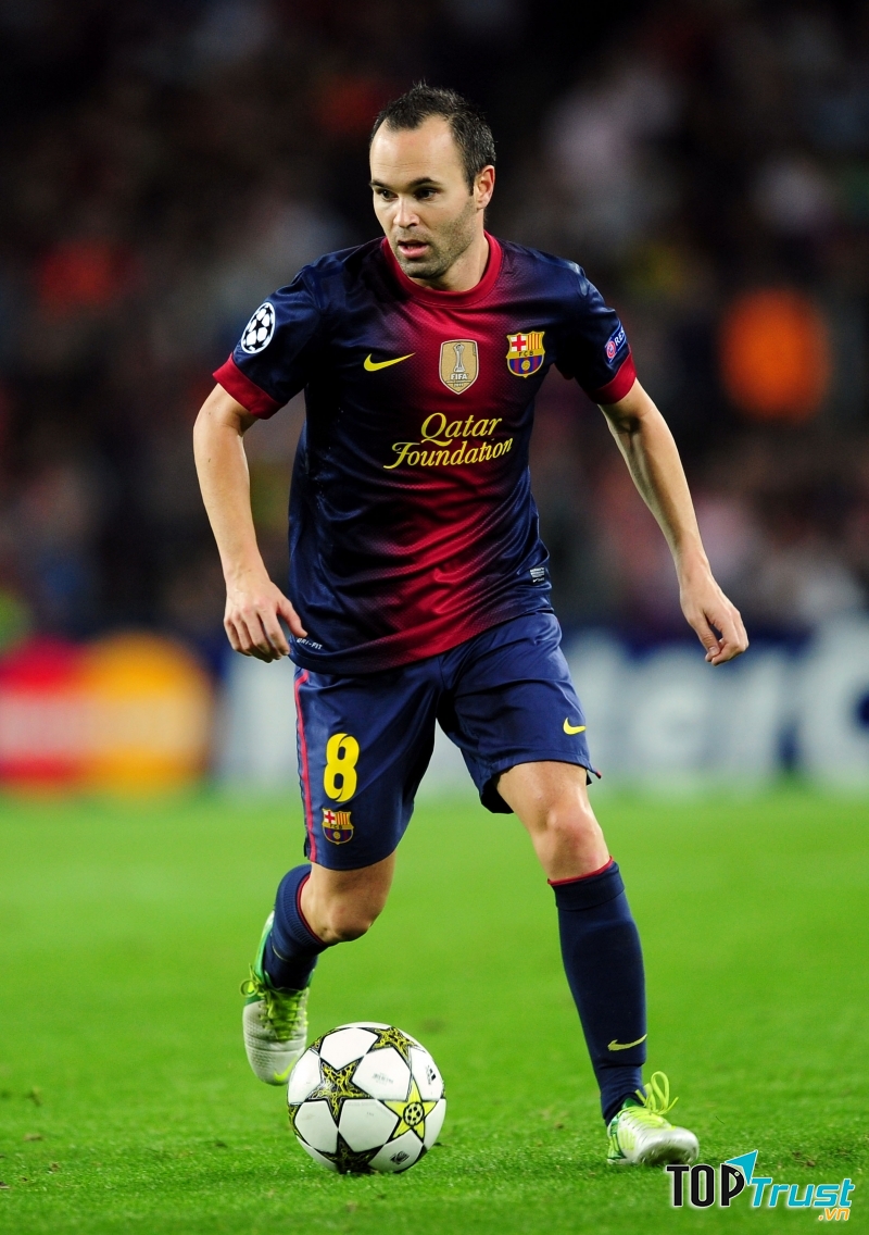 Ảo thuật gia Andres Iniesta
