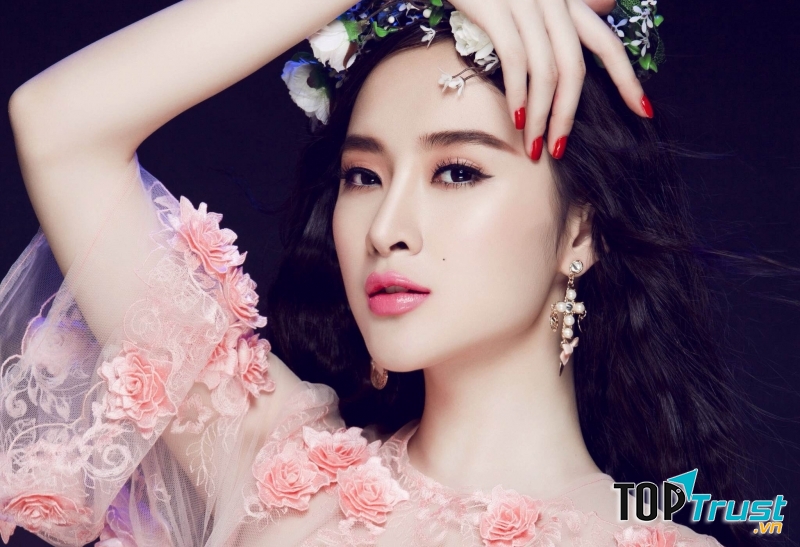 Ảngela Phương Trinh thể hiện khả năng diễn xuất