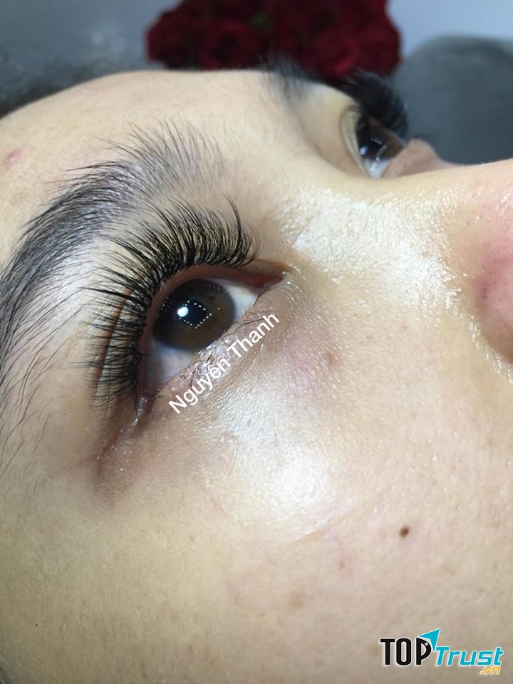 Angelina Nguyễn Nối Mi (Nguyễn Thanh Nối Mi)