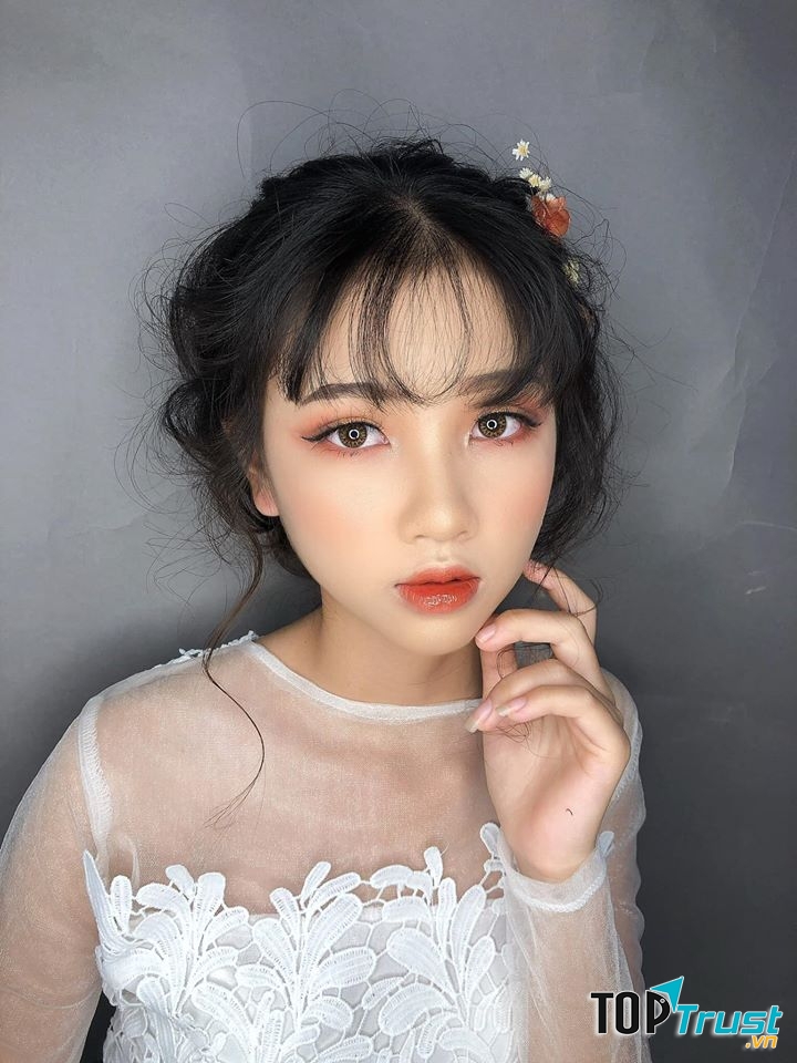 Ánh Dương Make Up