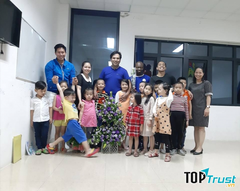 Thầy cô cùng các bạn học sinh tại Anh Ngữ Etc