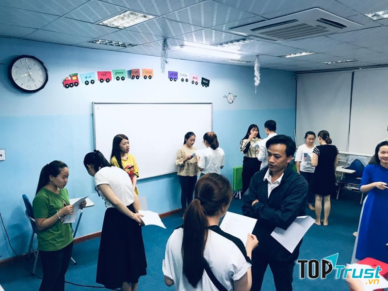 SINH HOẠT CÂU LẠC BỘ TẠI ANH NGỮ QUỐC TẾ OCEAN EDU