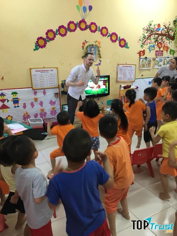 Anh Ngữ Quốc Tế Oxford Tuyên Quang