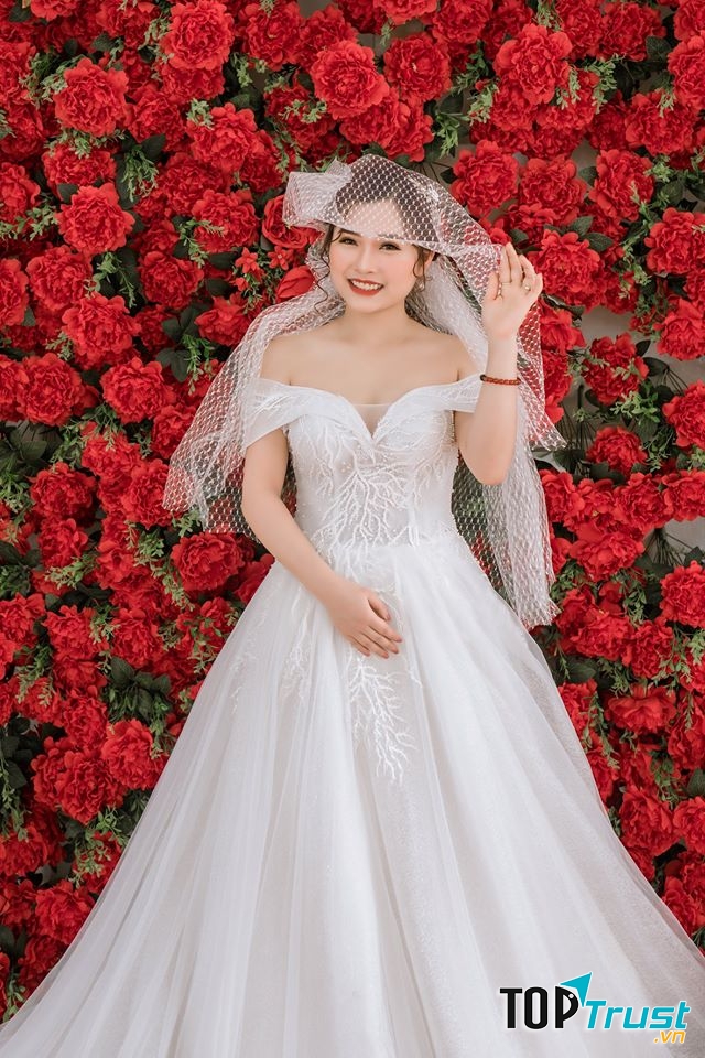 Váy cưới đẹp và sang trọng