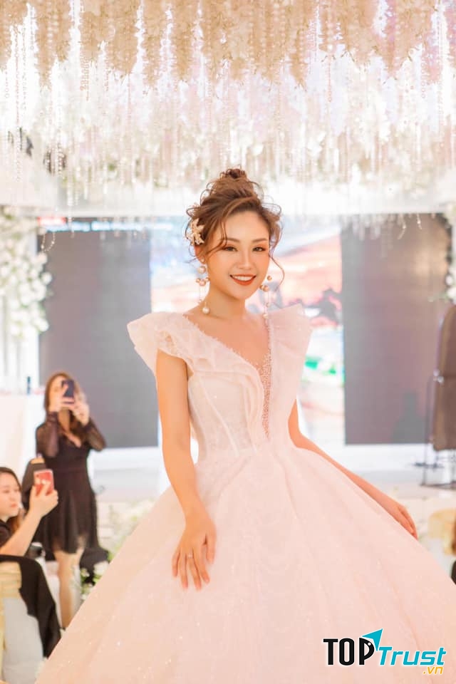 Ảnh Viện Áo Cưới Tân- Thanh
