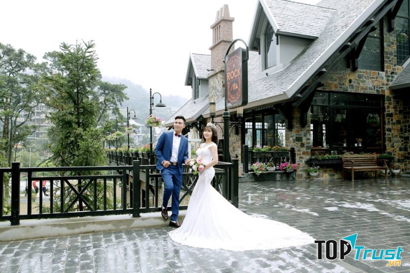 Ảnh Viện Áo Cưới Trung Hòa