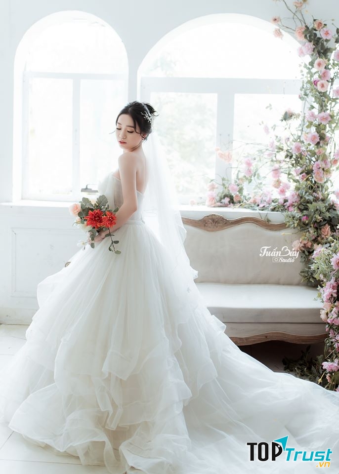 Ảnh Viện Áo Cưới Tuấn Bảy