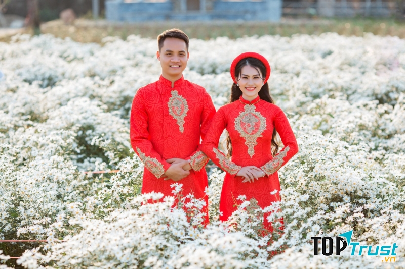 Phương Mai make up - váy cưới, áo dài Ninh Bình