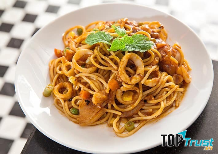 ANNA Steak & Spaghetti với nhiều món ăn ngon