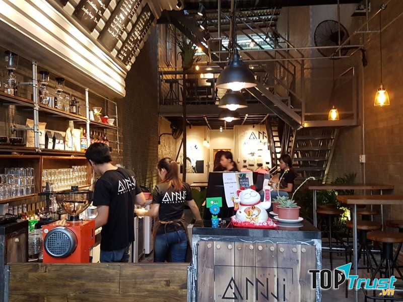 Anni Coffee
