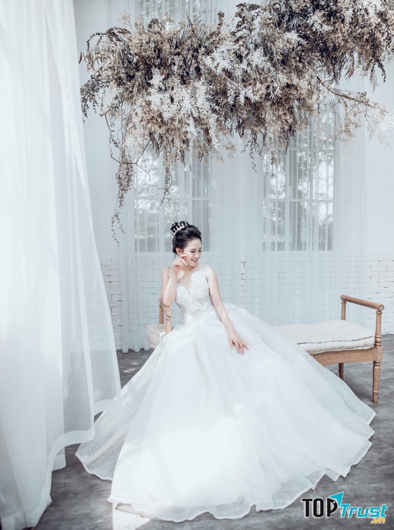 Ảnh Viện Áo Cưới Moza