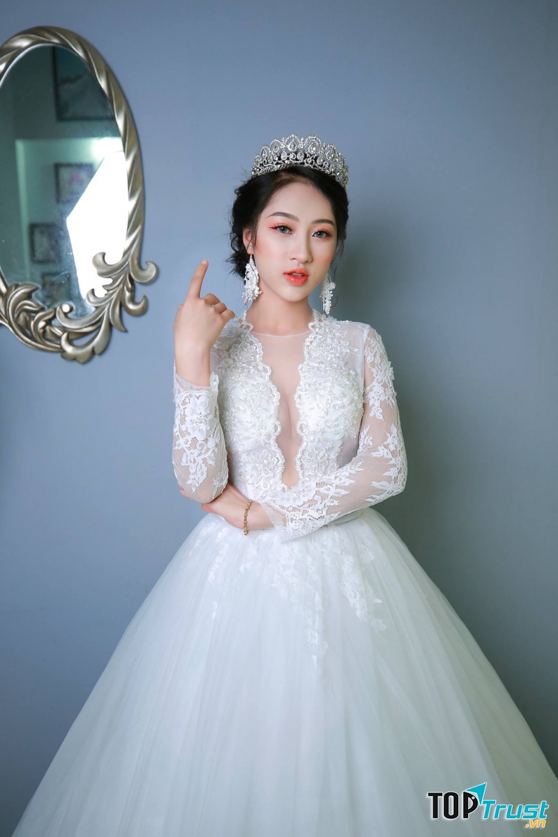 Áo cưới Diệu Linh