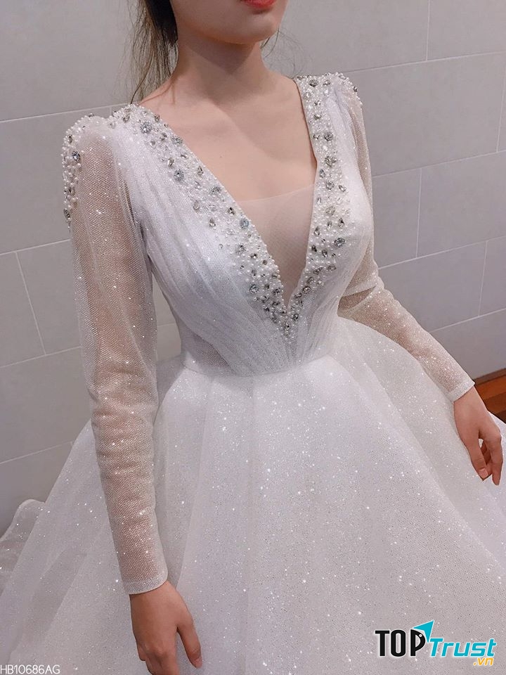 Áo cưới Hoa Anh